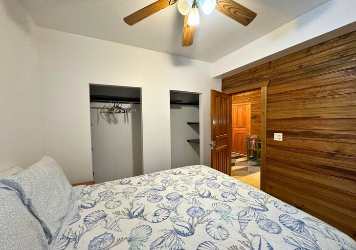 Bedroom 3, Guava Grove Resort & Villas, Roatán