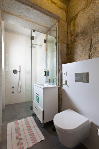 Bathroom 3, RVA - Sao Joao Novo Apartments, Porto
