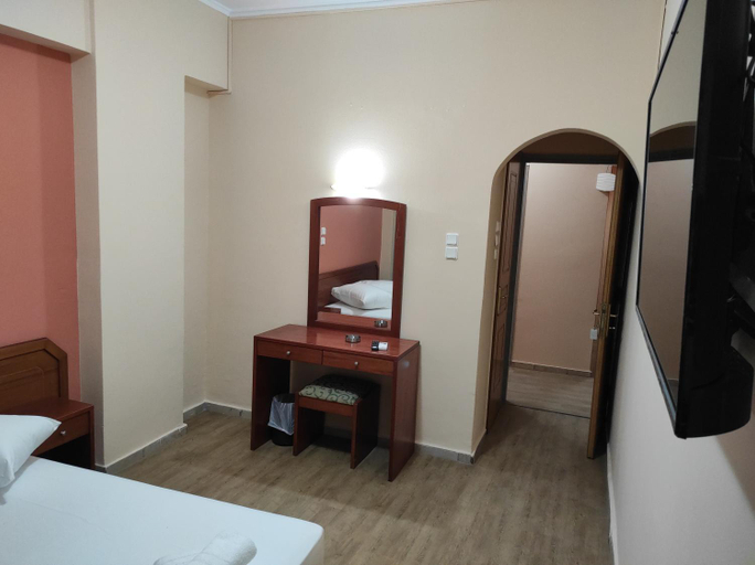 Bedroom 4, Hotel Lido, Attica