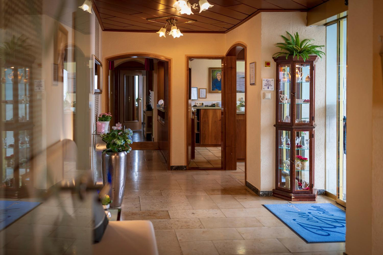 Public Area, Hotel Hohn, Rheingau-Taunus-Kreis