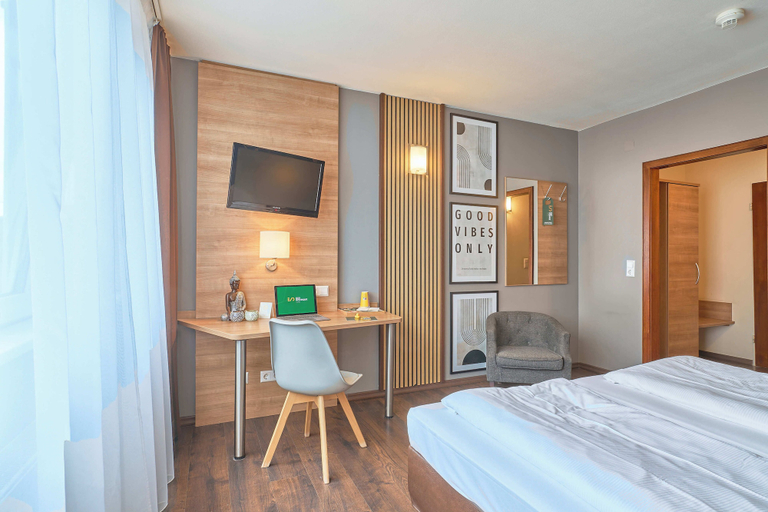 Bedroom 4, eXo Individual Hotel Mannheim - by SuperFly Hotels, Mannheim