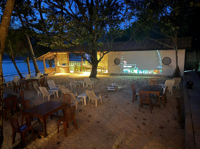 Food & Drinks 4, Sunny Cove Beach Resort Koh Phayam, Muang Ranong