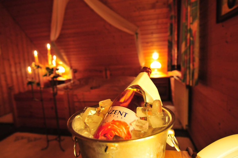 Food & Drinks 5, Akzent Hotel Zur Wasserburg, Oldenburg