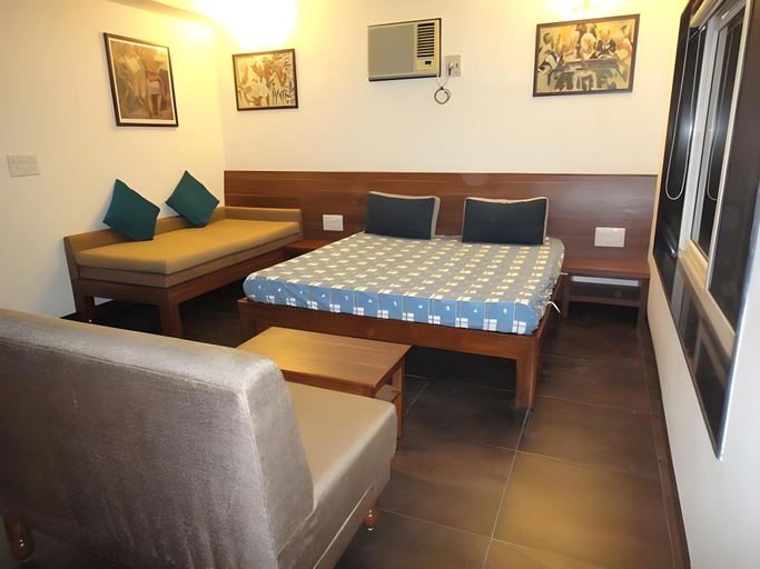 Bedroom 2, Lagovilla Bhopal, Bhopal