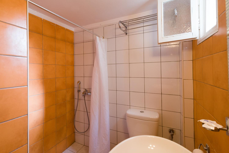 Bathroom 5, Kamari Blue Boutique Hotel, South Aegean
