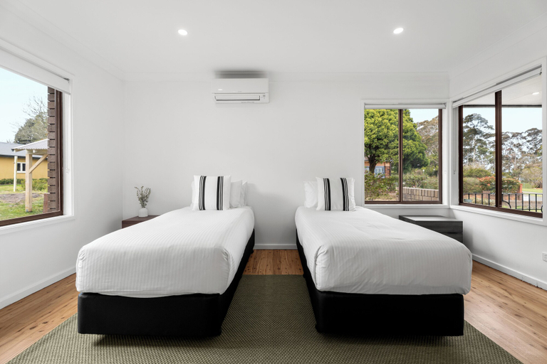 Bedroom 3, Montblu at Echo Point, Blue Mountains