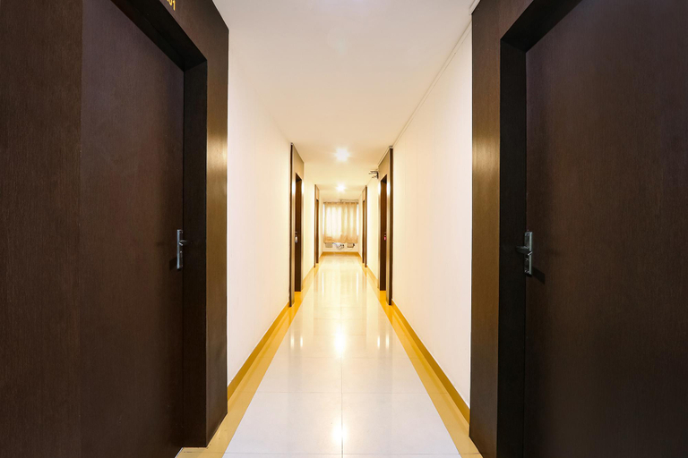 Public Area 2, Hotel Blue Dawn - Near DLF Cyber City, Gachibowli, Hyderabad