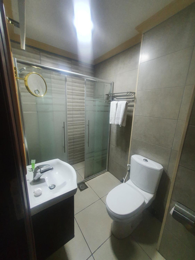 Bathroom 5, Amman Orchid Hotel, Wadi Essier