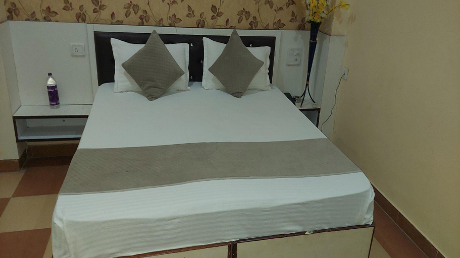 Bedroom 2, Hotel Heera Palace, Jaipur