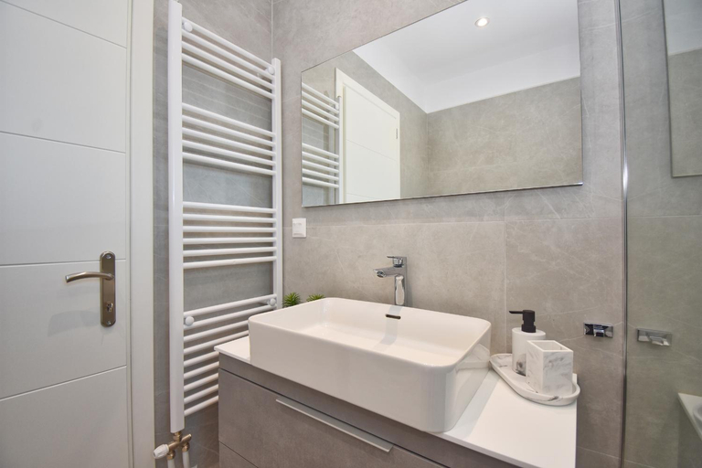 Bathroom 3, Villa Caesar, Ionian Islands