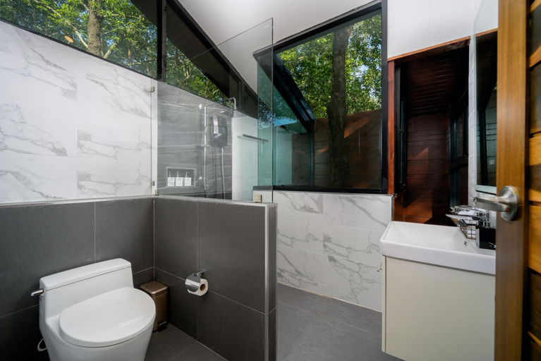 Bathroom 4, High Tree Resort Krabi, Mueang Krabi