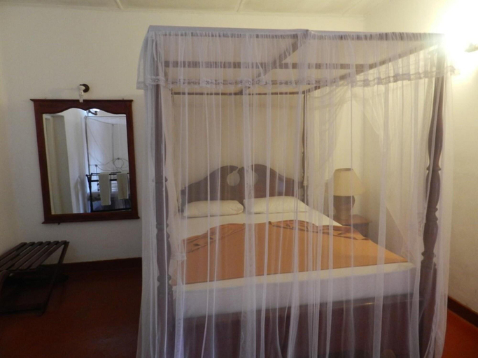 Bedroom 2, Eeescart Family Resort, Bandarawela