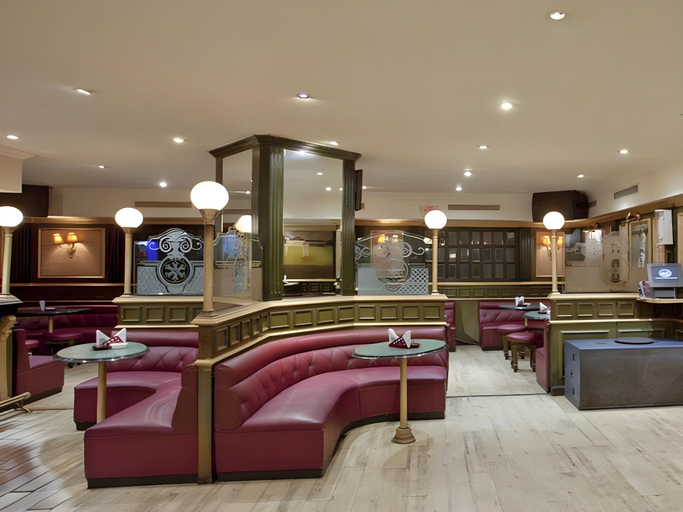 Food & Drinks 5, Ohris Baseraa, Hyderabad