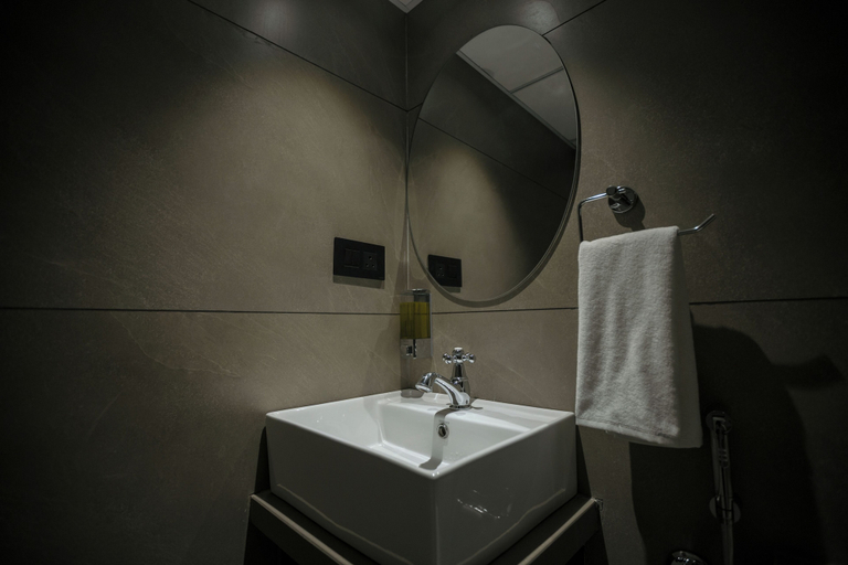 Bathroom 4, Biznotel by Pride Surat, Surat