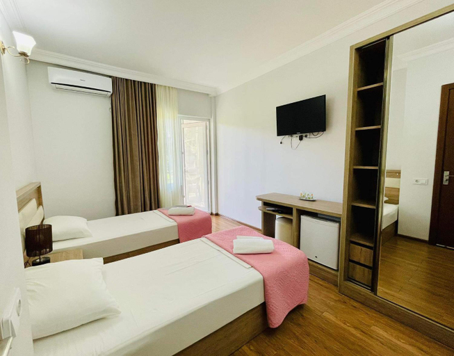 Bedroom 2, Sea Line Hotel, Ozurgeti