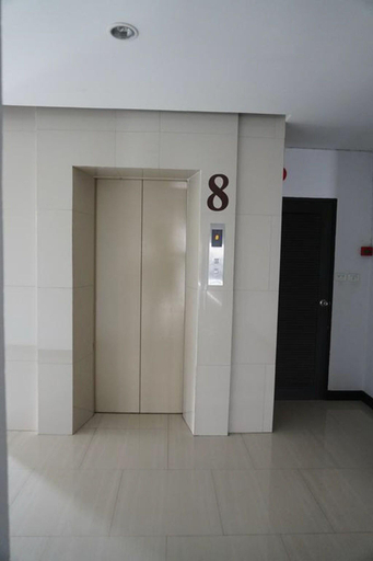 Public Area 2, Grand Seven Place, Pak Kret