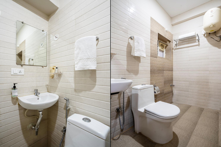 Bathroom 5, Treebo Pride inn Raidurg, Hyderabad