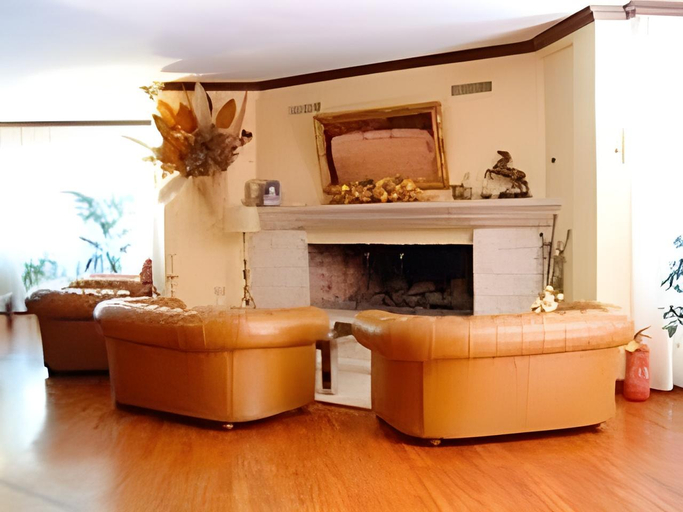 Public Area 3, Hotel Corona & Spa , adults-only hotel 14 plus, L'Aquila