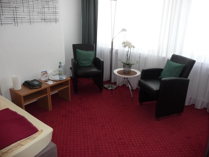 Others 5, hotel sechzehn, Leverkusen