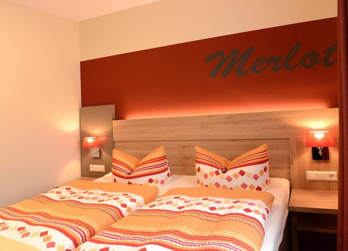 Bedroom 2, Weinhaus Grafen, Cochem-Zell
