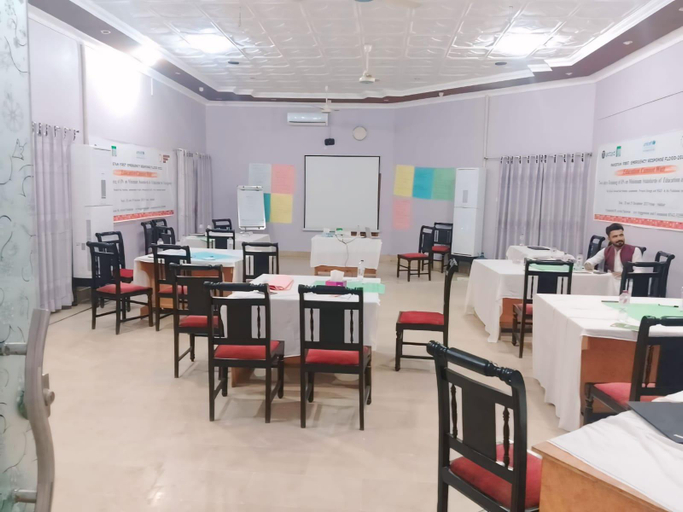 Food & Drinks 3, New Indus Hotel, Sukkur