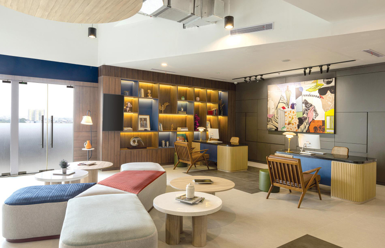 Public Area 3, ARTOTEL Hub Simpang Temu, Central Jakarta