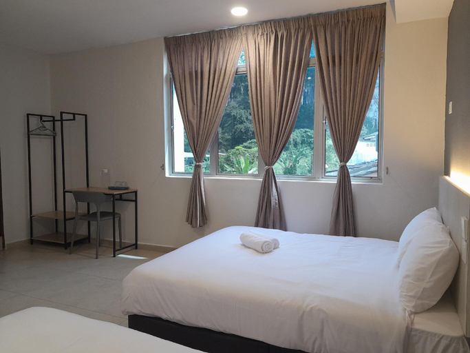 Others 4, The great hotel, Kinta