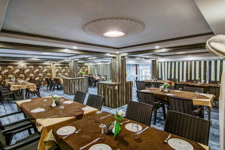 Food & Drinks 5, Hotel Bharat Regency, Bhopal