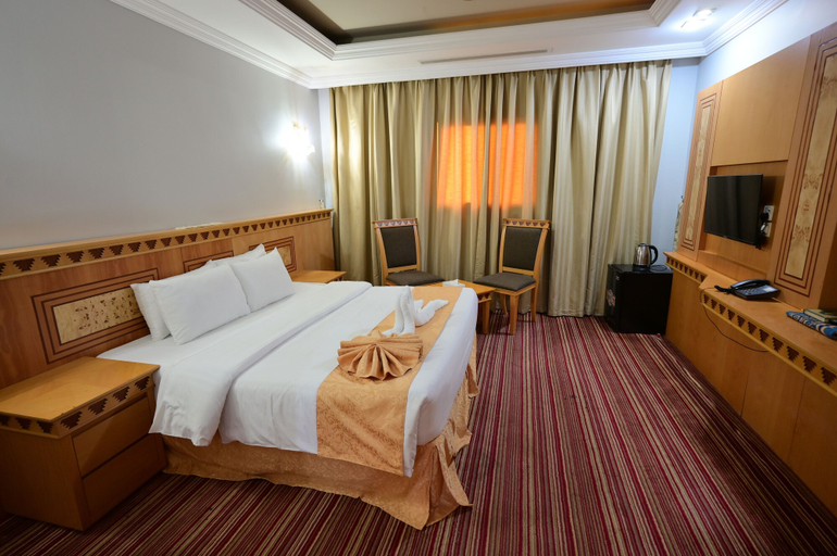 Bedroom 2, Rahaf Al Mashaer Hotel, Makkah
