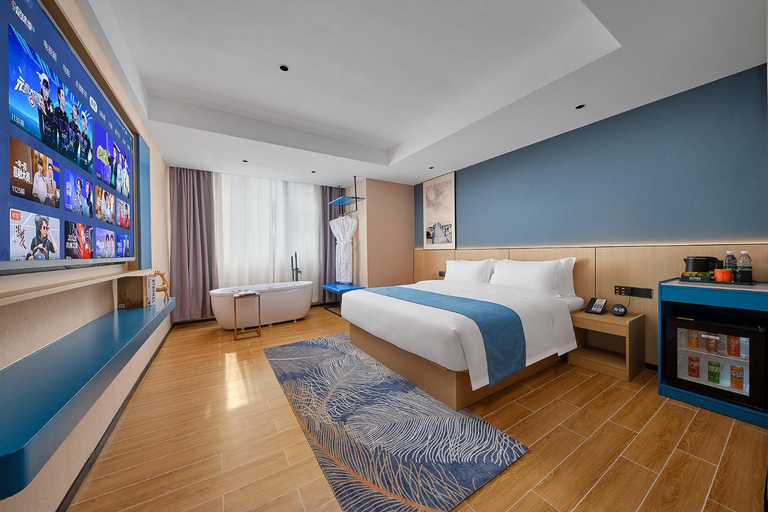Bedroom 2, 珠海 海之珠丨GlobalRomanticPearl酒店-拱北口岸珠海站店 早餐7点到11点 免费自助洗衣房 免费停车 免费健身房 外语翻译接待 步行海边 步行拱北口岸 步行珠海站, Zhuhai
