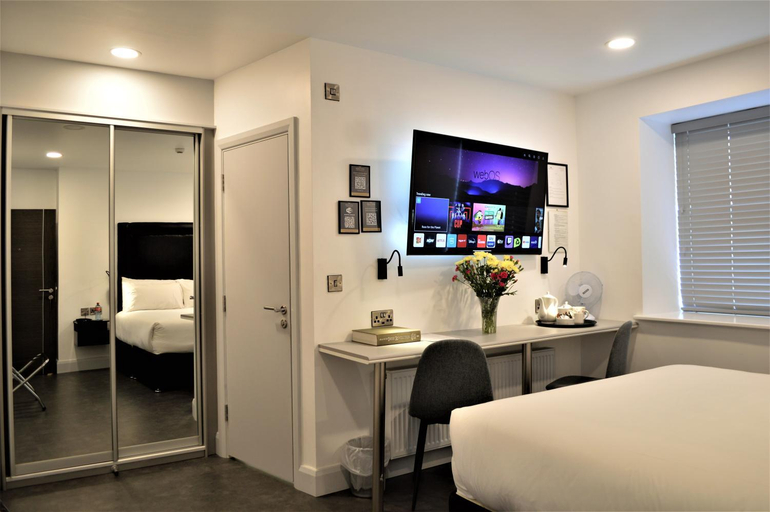 Bedroom, Bella Vista Hotel & Self Catering Suites