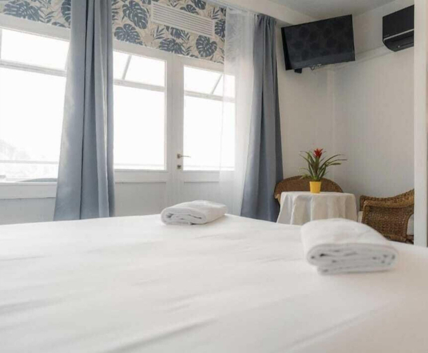 Bedroom 3, Hotel Resort Nautilus, Lecco