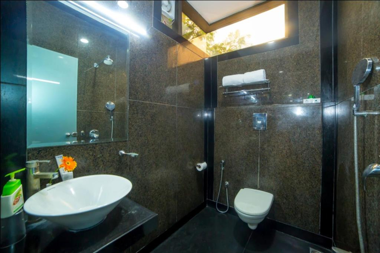 Bathroom 4, HILL VIEW (VOILA TRANQUIL'N) BEGUMPET, Hyderabad