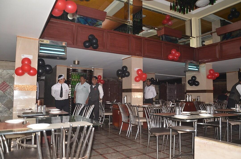 Food & Drinks 5, FabHotel prime Manjeet, Bhopal