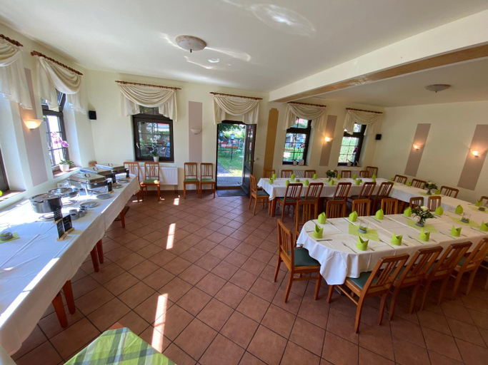 Food & Drinks 4, Kastanienhof, Sächsische Schweiz-Osterzgebirge