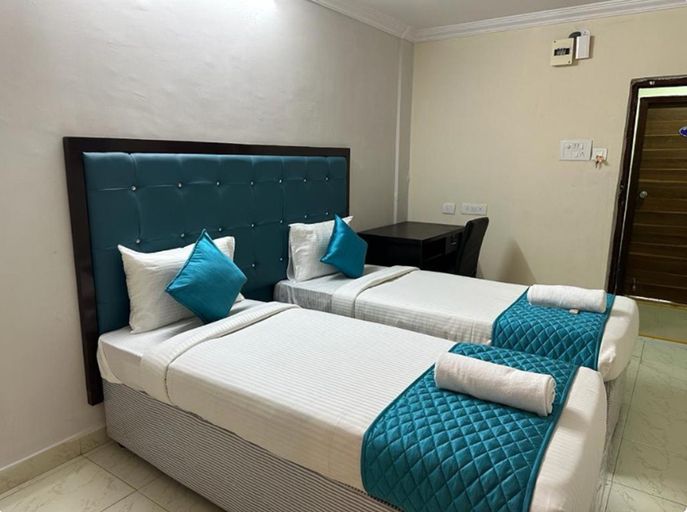 Bedroom 2, Hotel Skymoon Luxury Rooms, Hyderabad