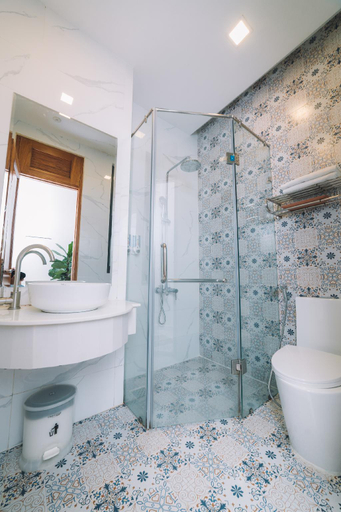 Bathroom 3, Hạ Na Hotel Đà Lạt, Đà Lạt