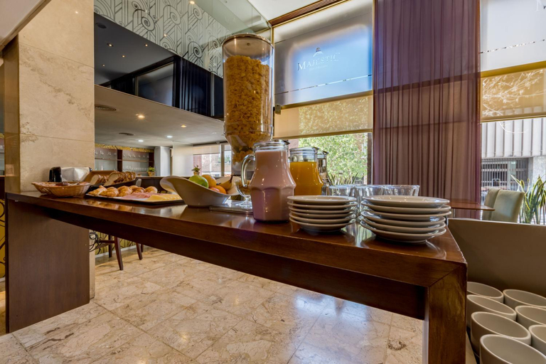 Food & Drinks 5, Hotel Majestic Rosario, Rosario