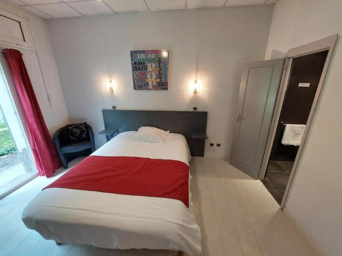 Bedroom 3, Relais d'Auvergne, Puy-de-Dôme