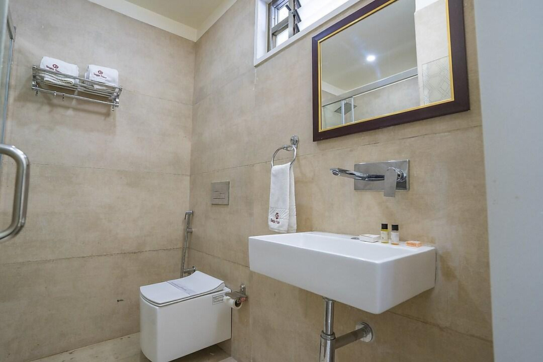 Bathroom 3, Hotel Wisteria blue , Bhopal