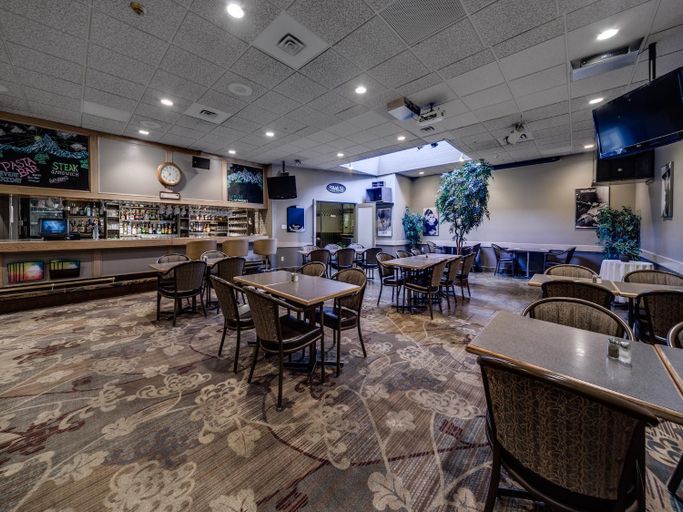Food & Drinks 5, Heritage Inn Hotel & Convention Centre Cranbrook, East Kootenay