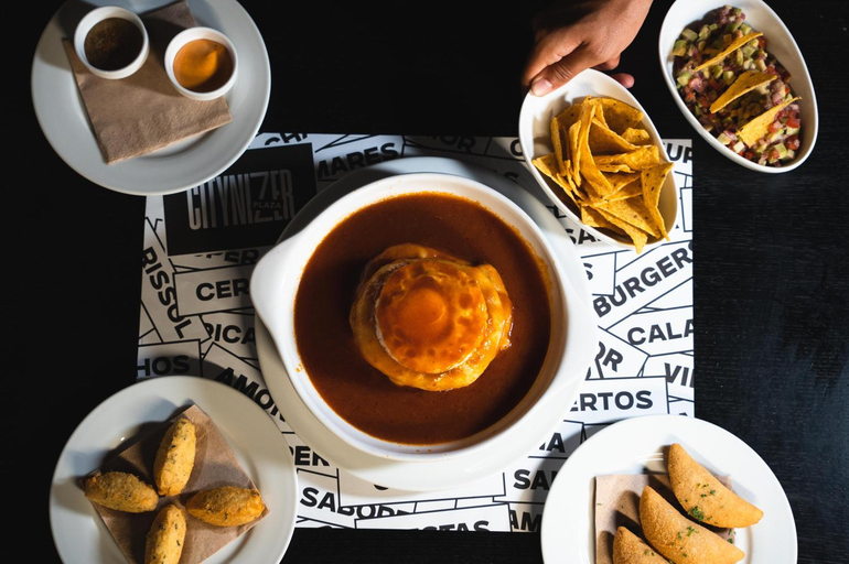 Food & Drinks 4, The Central House Porto Ribeira, Porto