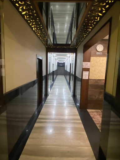 Others 3, Hotel Season 4, Jaipur