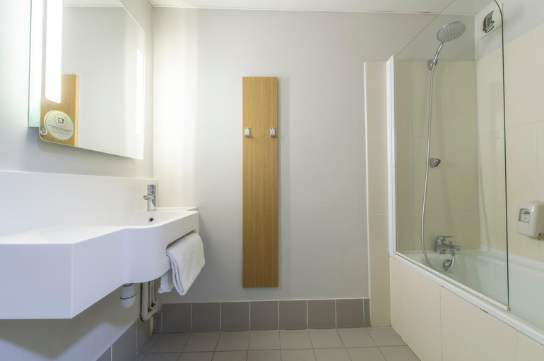 Bathroom 4, B&B Hotel Orange, Vaucluse