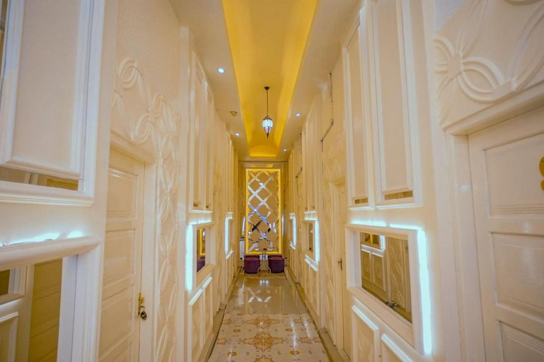 Public Area 4, The One Hotel Gorontalo Mitra RedDoorz, Gorontalo