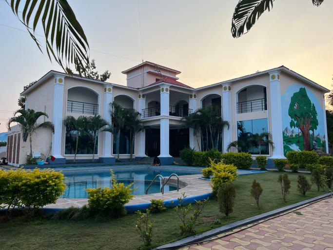 Sport & Beauty, Siri Nature's Valley Resorts, Ranga Reddy