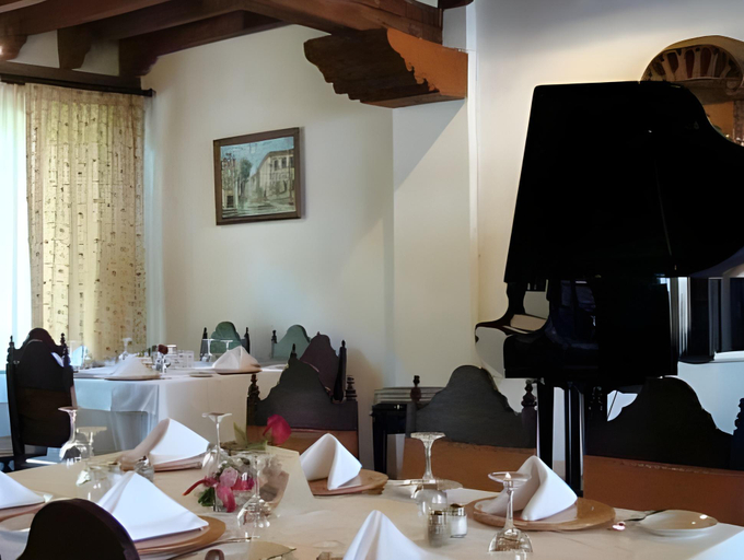 Food & Drinks 5, Mansion del Cupatitzio, Uruapan
