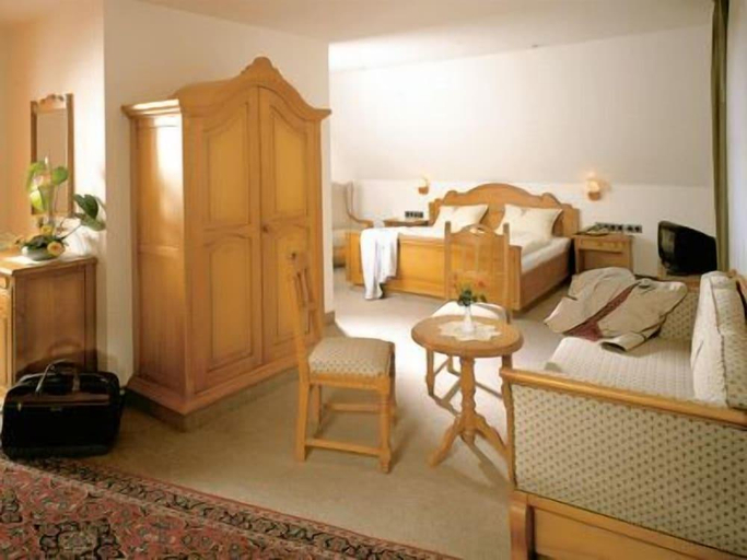 Others 2, Hotel Lamm, Würzburg