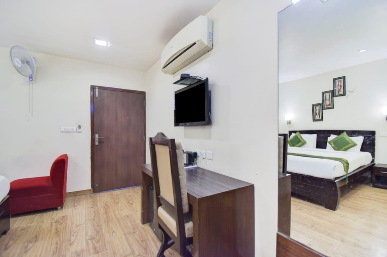 Bedroom 3, Hotel Sahibs Corporate Inn -  The Family Hotel, Jaipur