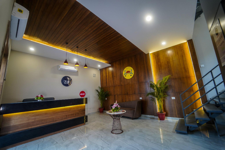 Public Area 2, Zip By Spree Hotels Bhopal, Bhopal